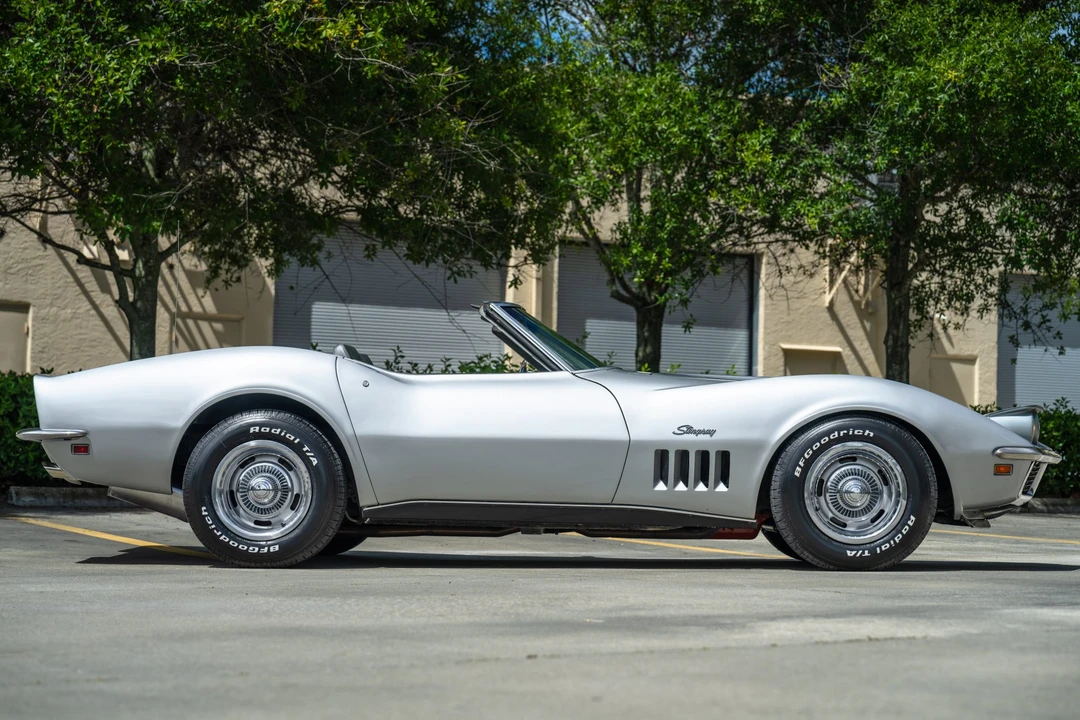 1969 Chevrolet Corvette C3 - Image 11 of 31