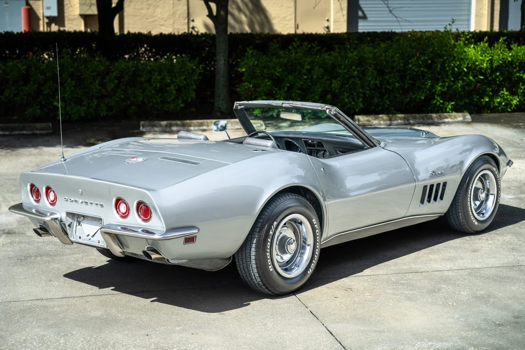 1969 Chevrolet Corvette C3 - Image 12 of 31