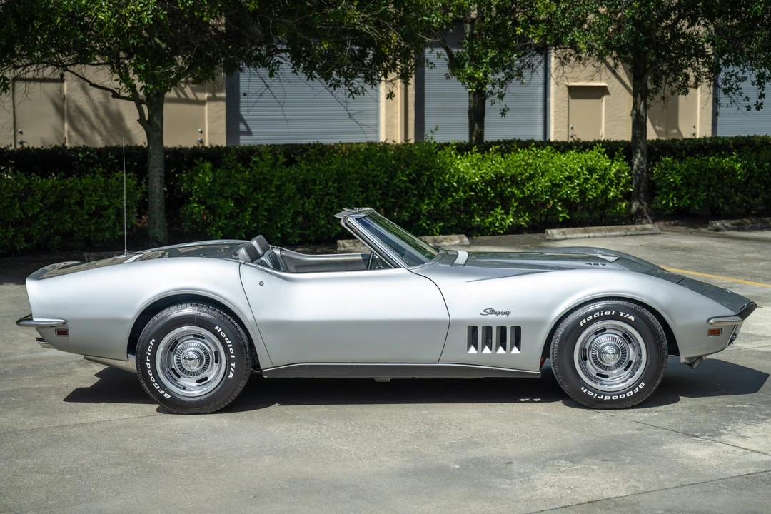 1969 Chevrolet Corvette C3 - Image 9 of 31