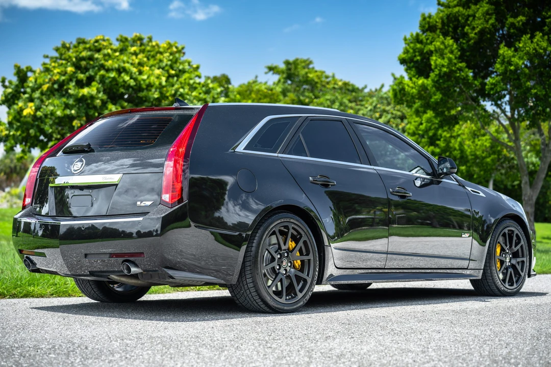 2013 Cadillac CTS-V 2nd Gen - Image 30 of 31