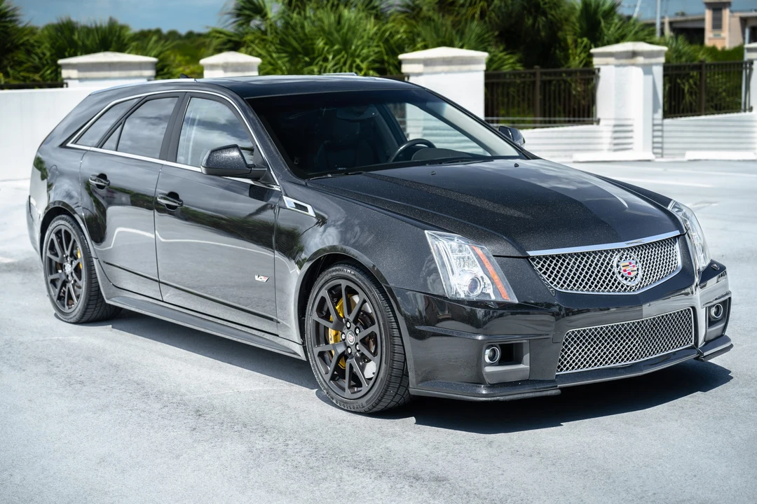 2013 Cadillac CTS-V 2nd Gen - Image 3 of 31