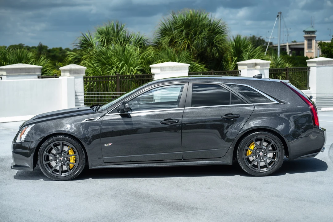 2013 Cadillac CTS-V 2nd Gen - Image 19 of 31