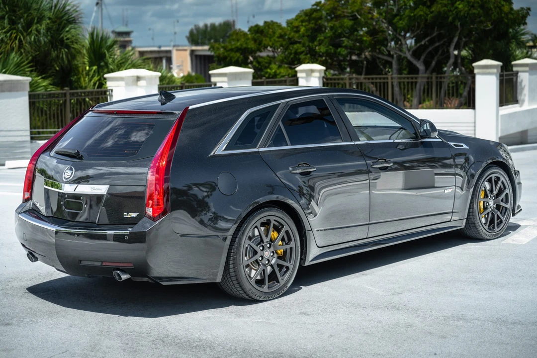 2013 Cadillac CTS-V 2nd Gen - Image 11 of 31