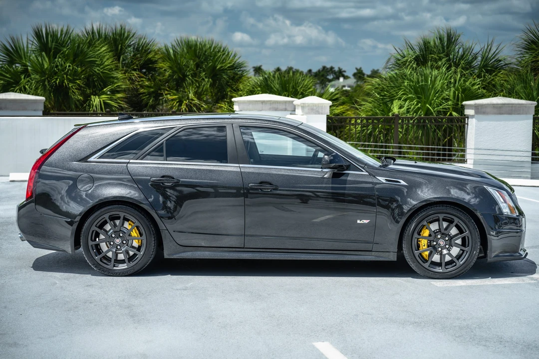 2013 Cadillac CTS-V 2nd Gen - Image 6 of 31