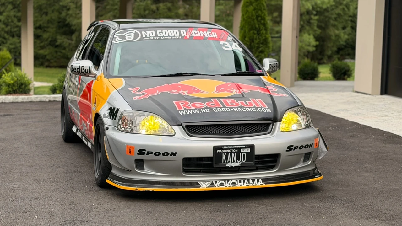 2000 Honda EK9 Civic Type R - Image 5 of 31