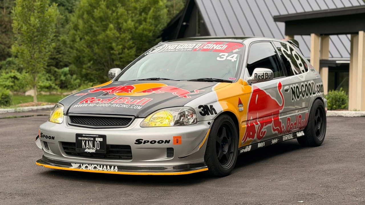 2000 Honda EK9 Civic Type R - Image 13 of 31