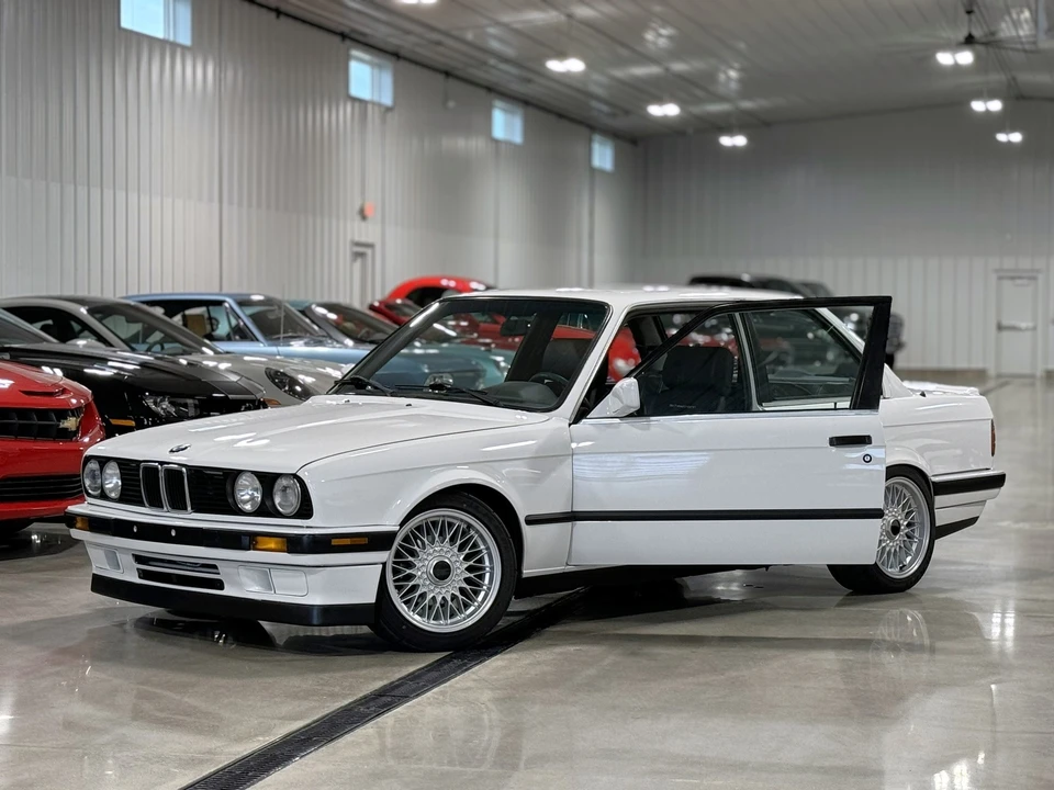 1989 BMW E30 3 Series - Image 26 of 31