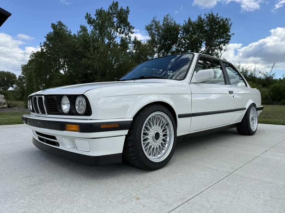 1989 BMW E30 3 Series - Image 2 of 31