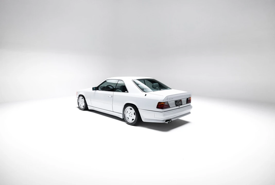 1990 Mercedes-Benz W124 E-Class - Image 16 of 31