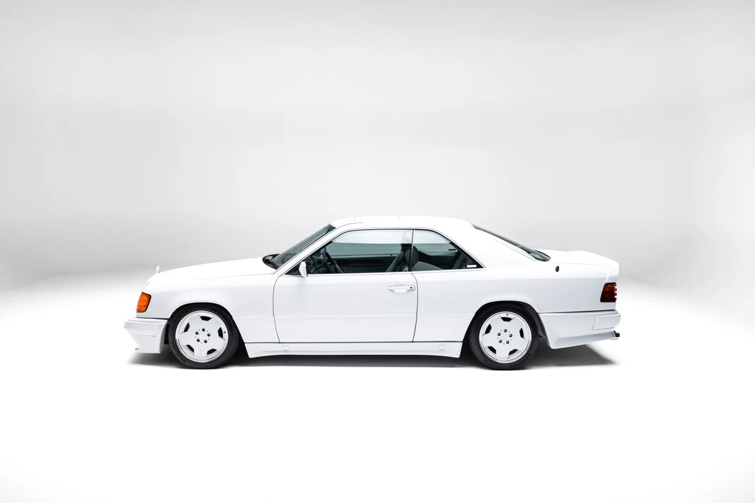 1990 Mercedes-Benz W124 E-Class - Image 11 of 31