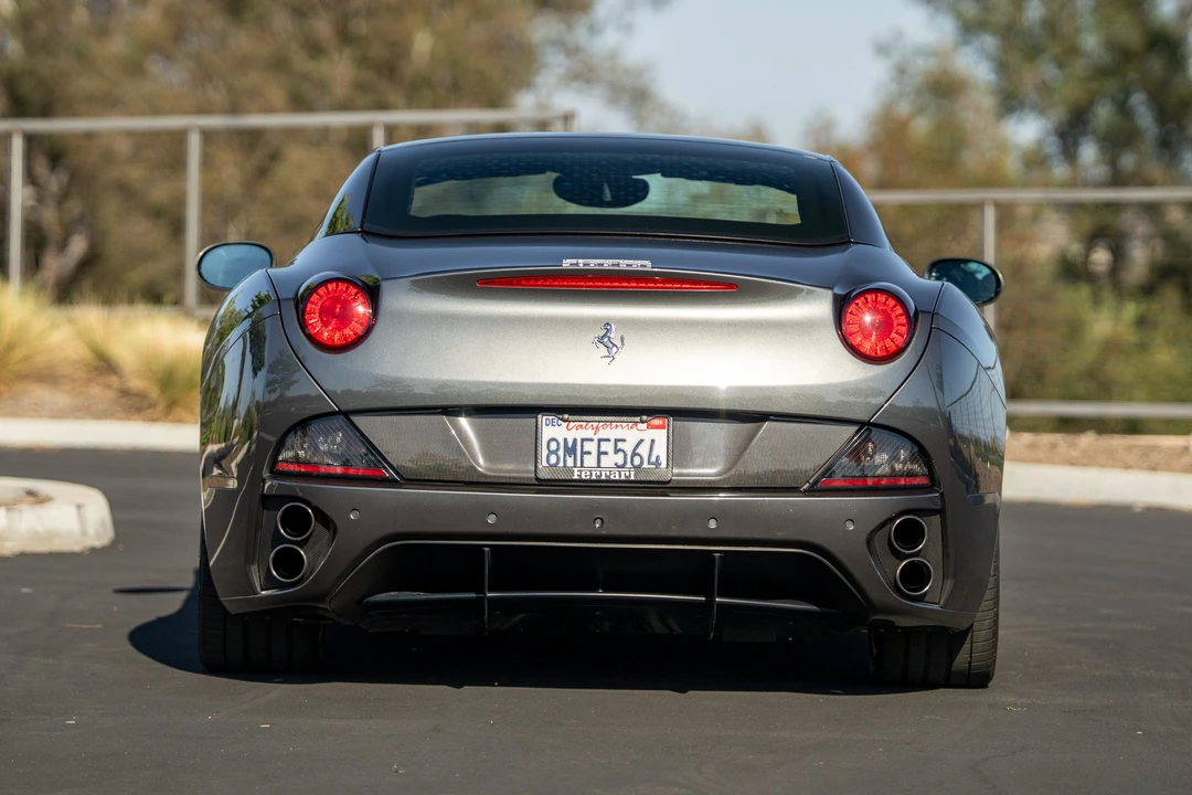 2011 Ferrari California - Image 20 of 31