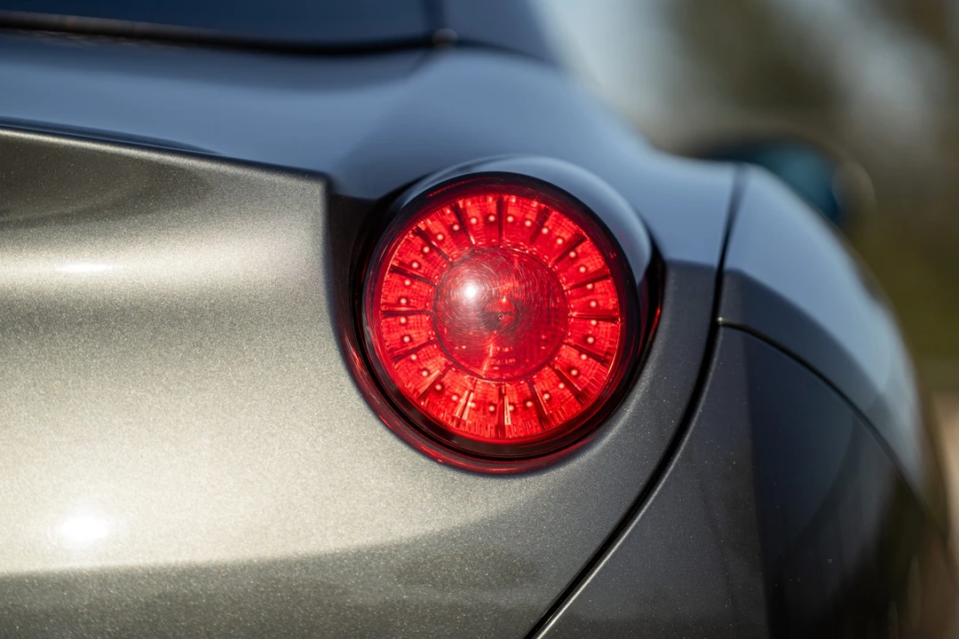 2011 Ferrari California - Image 22 of 31