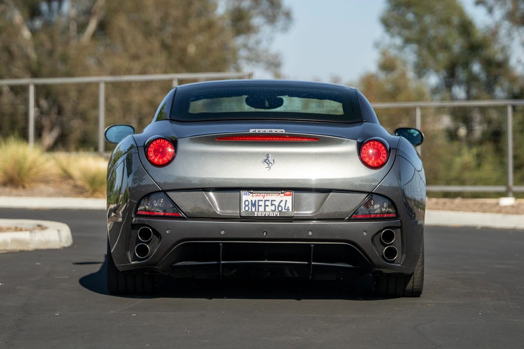 2011 Ferrari California - Image 13 of 31