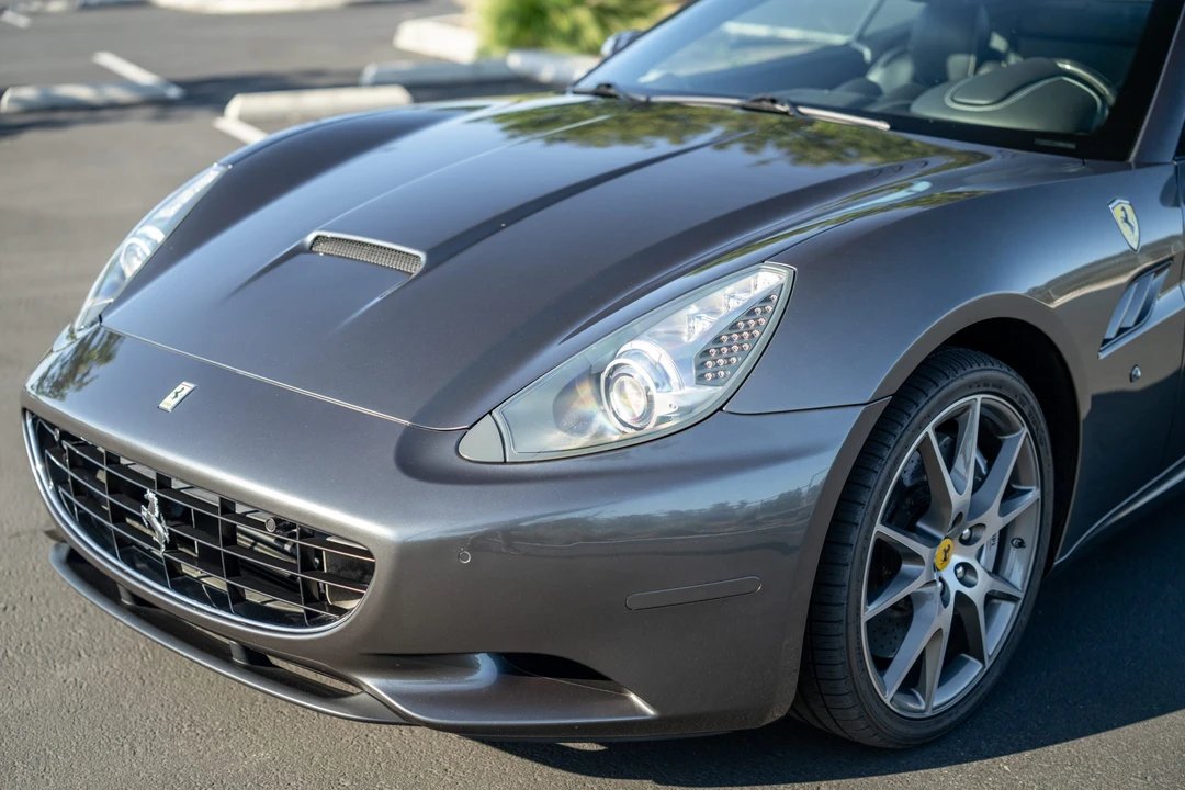 2011 Ferrari California - Image 27 of 31