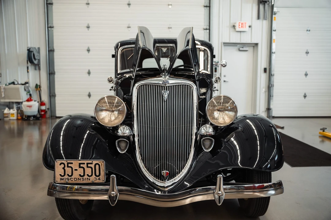 1934 Ford Model 18 & 40 - Image 26 of 31