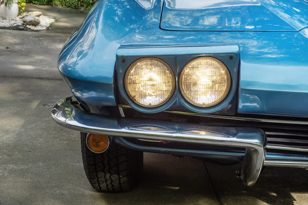 1966 Chevrolet Corvette C2 - Image 11 of 31
