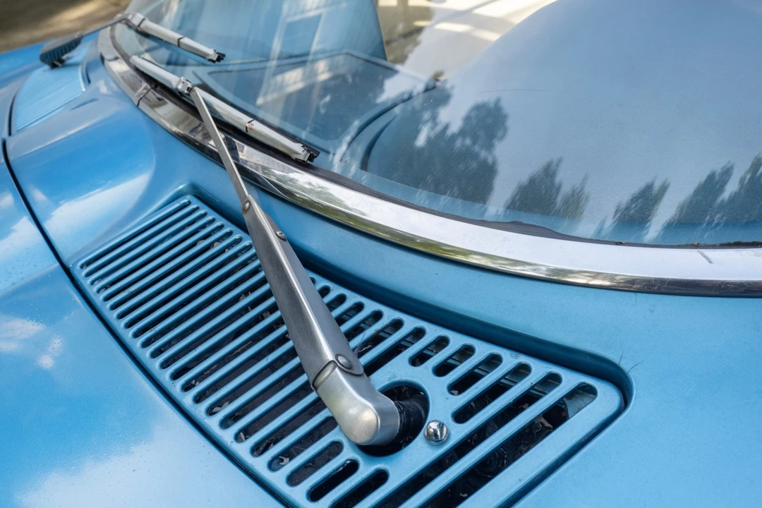 1966 Chevrolet Corvette C2 - Image 25 of 31