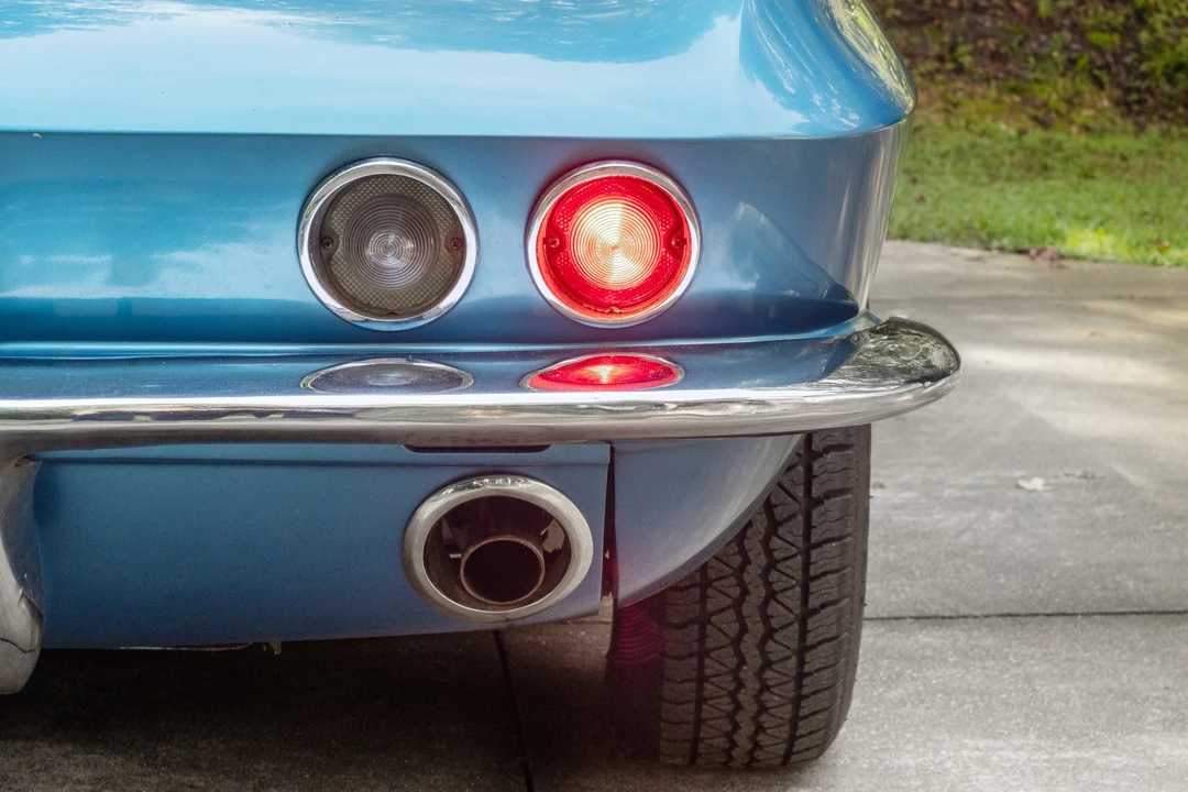 1966 Chevrolet Corvette C2 - Image 15 of 31
