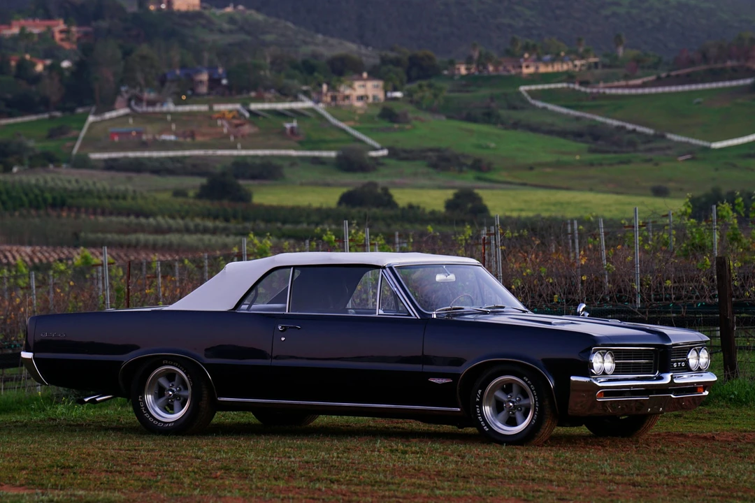 1964 Pontiac GTO 1st Gen - Image 19 of 31