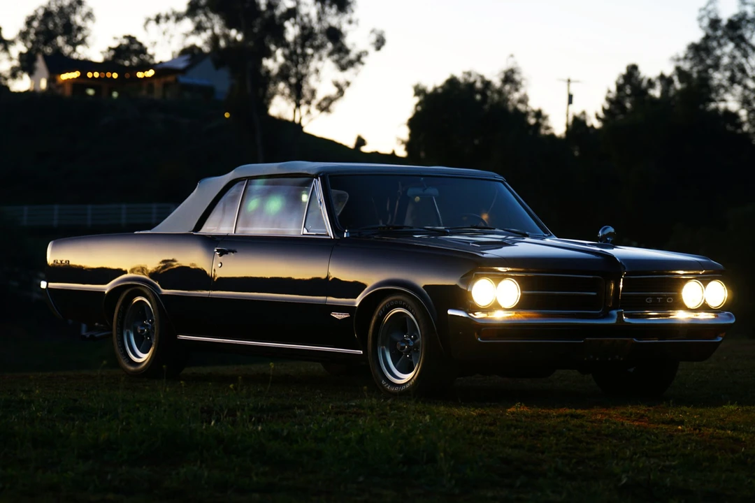 1964 Pontiac GTO 1st Gen - Image 22 of 31
