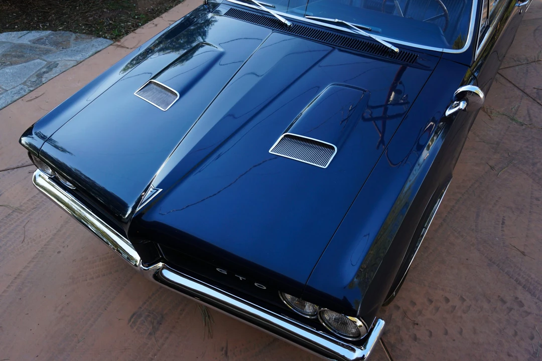 1964 Pontiac GTO 1st Gen - Image 28 of 31