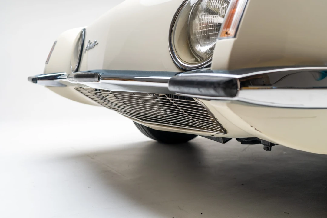 1963 Studebaker Avanti - Image 26 of 31