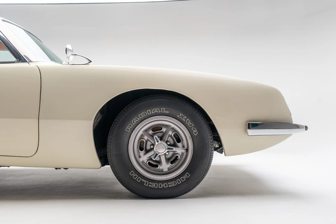 1963 Studebaker Avanti - Image 25 of 31