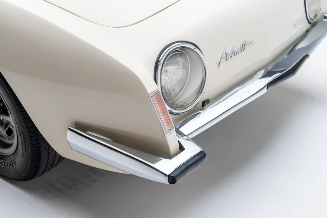 1963 Studebaker Avanti - Image 31 of 31