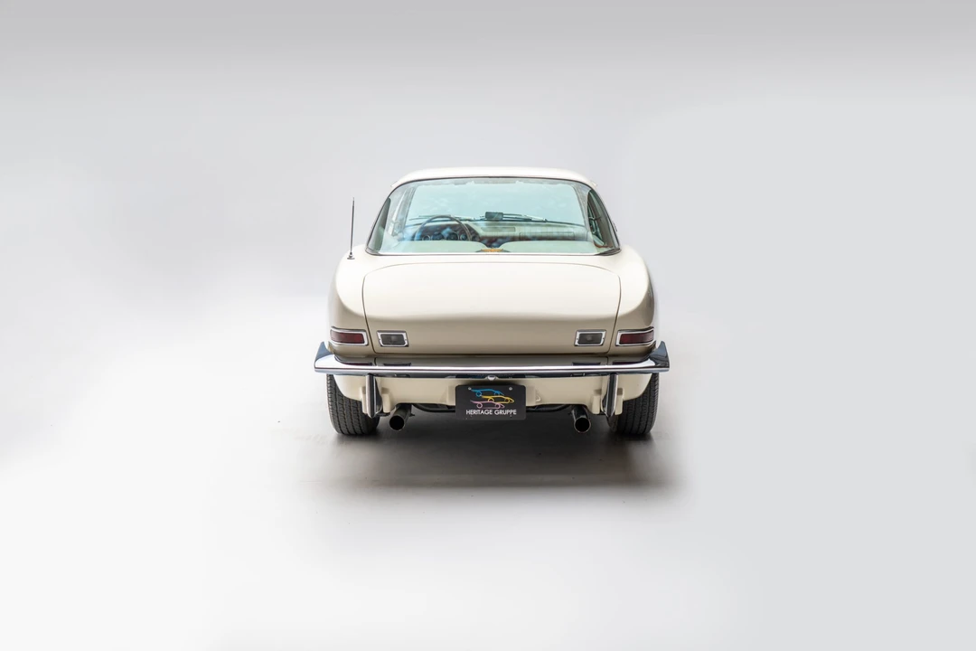 1963 Studebaker Avanti - Image 9 of 31