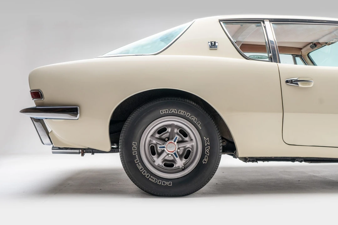 1963 Studebaker Avanti - Image 24 of 31