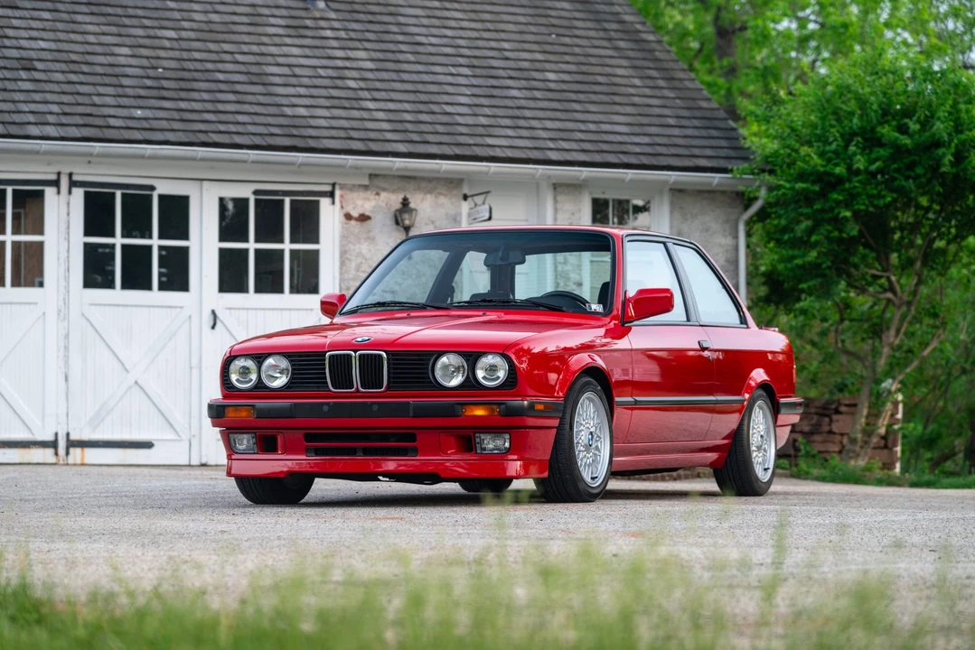 1989 BMW E30 3 Series - Image 2 of 31