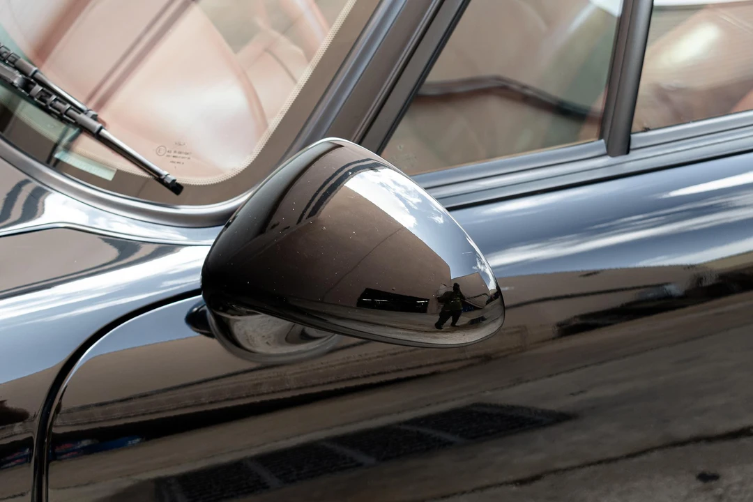 1998 Porsche 993 Carrera - Image 27 of 31