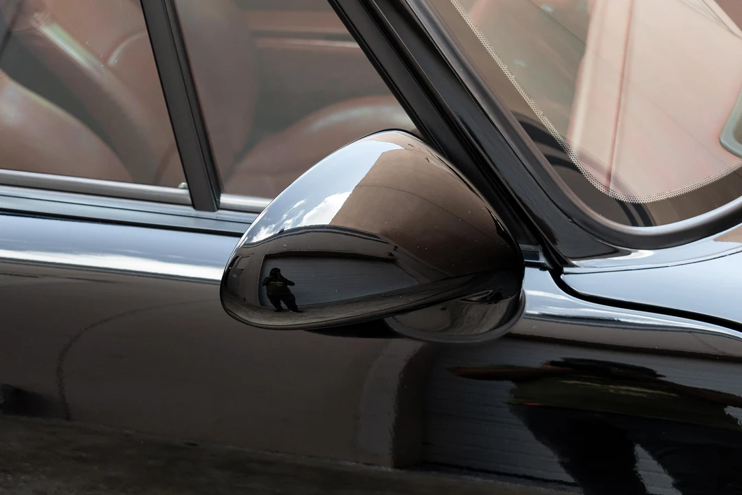 1998 Porsche 993 Carrera - Image 28 of 31