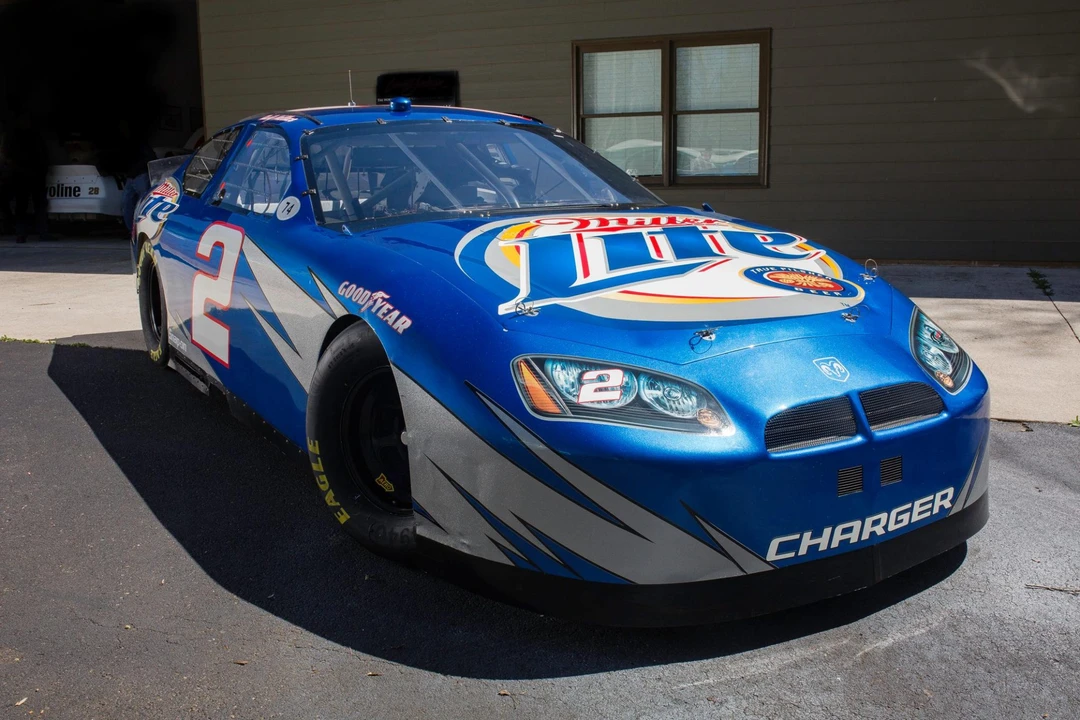 2005 Dodge Charger 6th Gen - Image 5 of 31