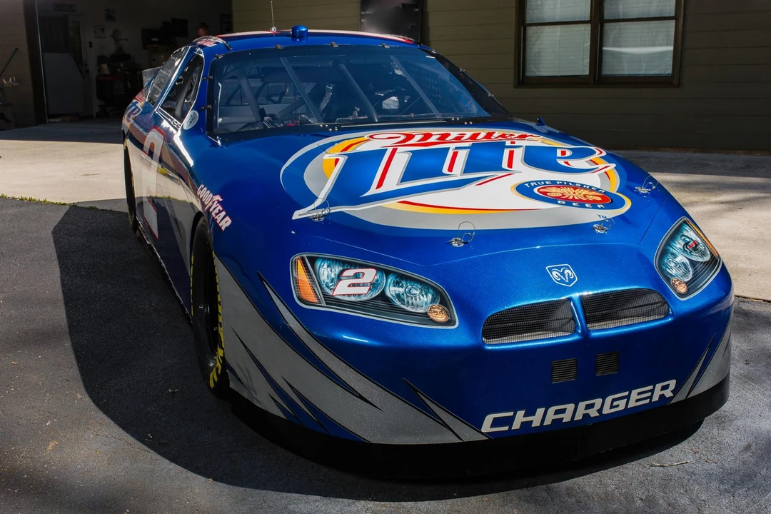 2005 Dodge Charger 6th Gen - Image 11 of 31