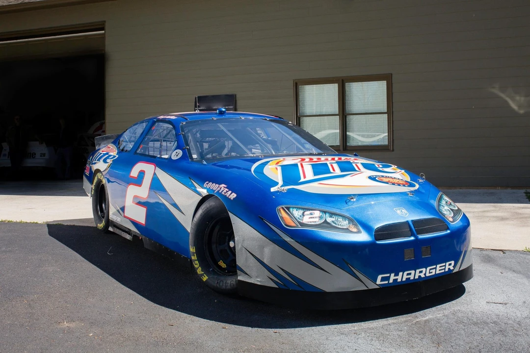 2005 Dodge Charger 6th Gen - Image 3 of 31