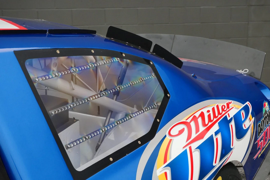 2005 Dodge Charger - Image 31 of 31