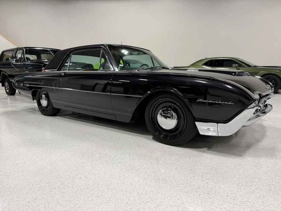 1962 Ford Thunderbird 3rd Gen - Image 25 of 31