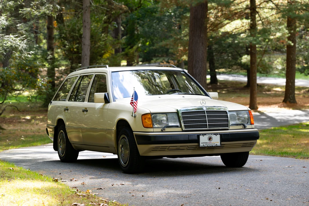 1989 Mercedes-Benz W124 E-Class - Image 4 of 31