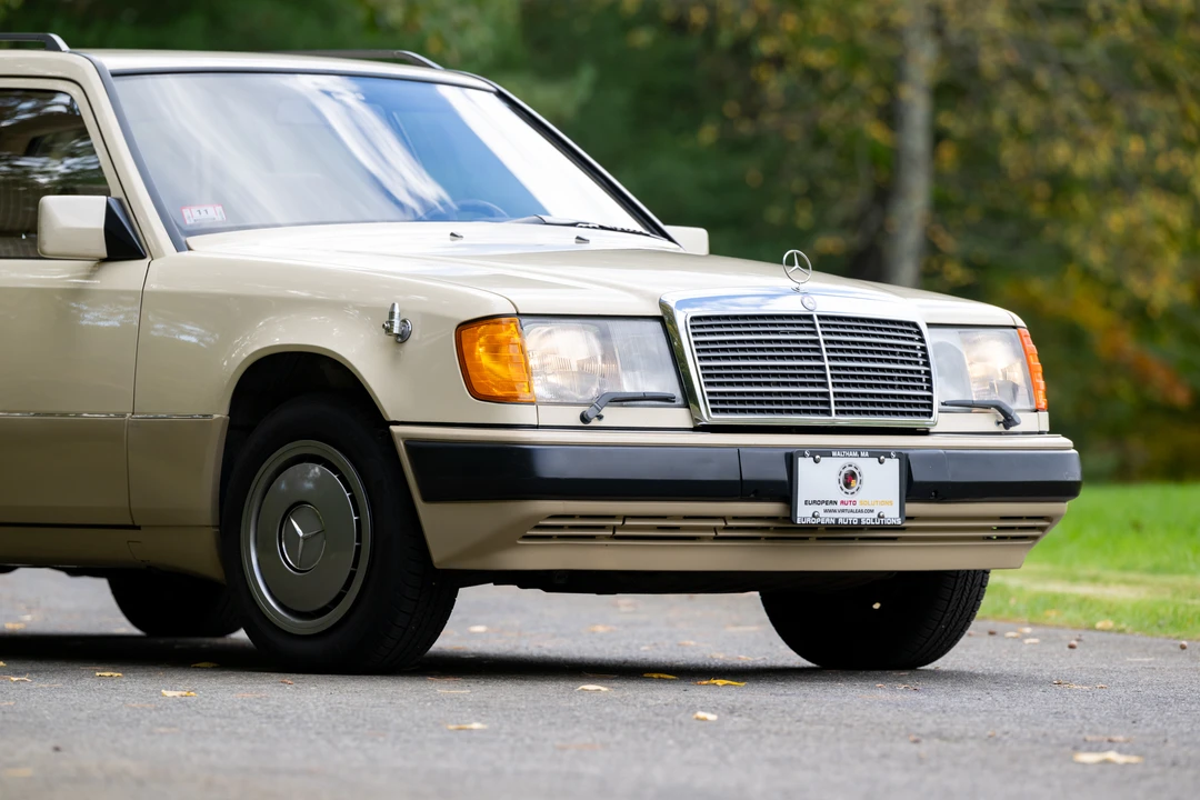 1989 Mercedes-Benz W124 E-Class - Image 17 of 31