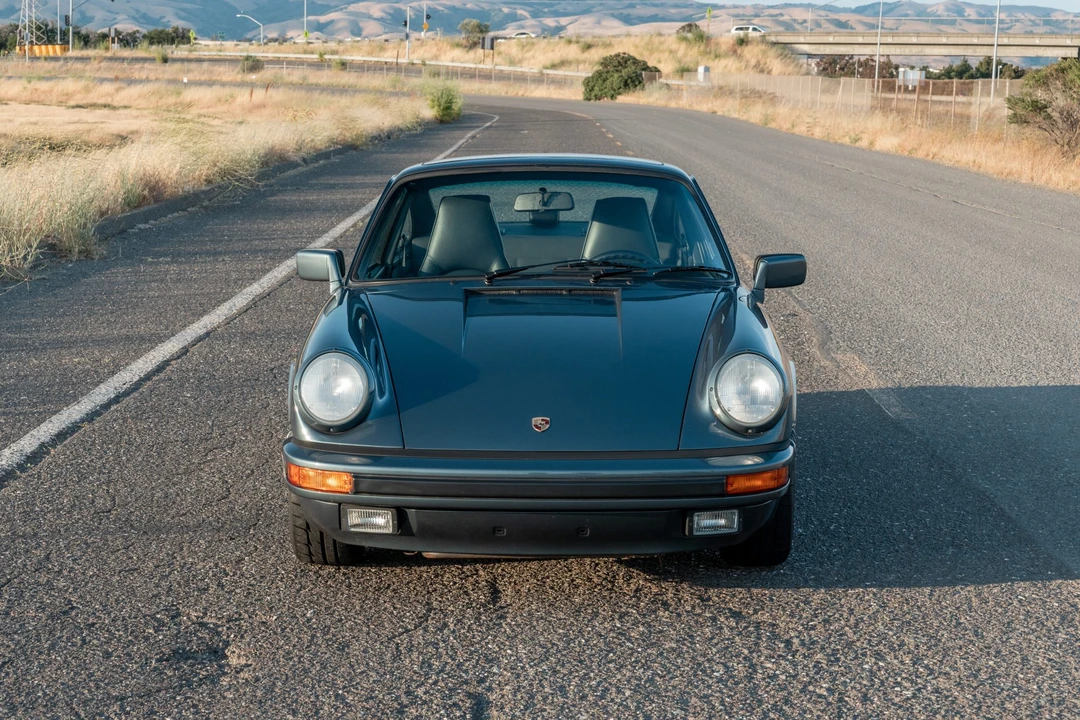 1987 Porsche 911 Carrera 3.2 - Image 26 of 31