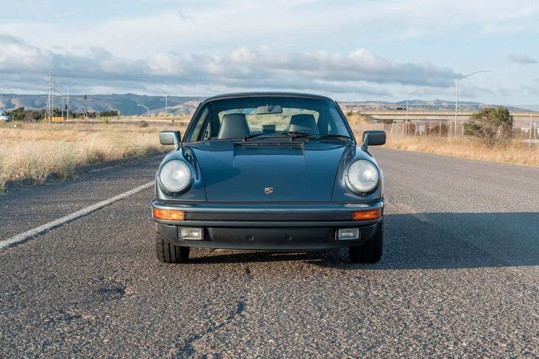1987 Porsche 911 Carrera 3.2 - Image 27 of 31