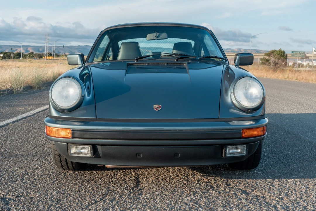 1987 Porsche 911 Carrera 3.2 - Image 28 of 31