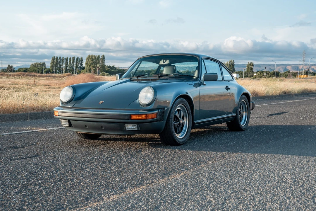 1987 Porsche 911 Carrera 3.2 - Image 24 of 31
