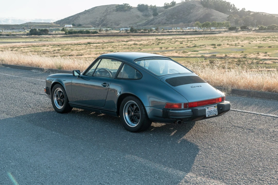 1987 Porsche 911 Carrera 3.2 - Image 12 of 31