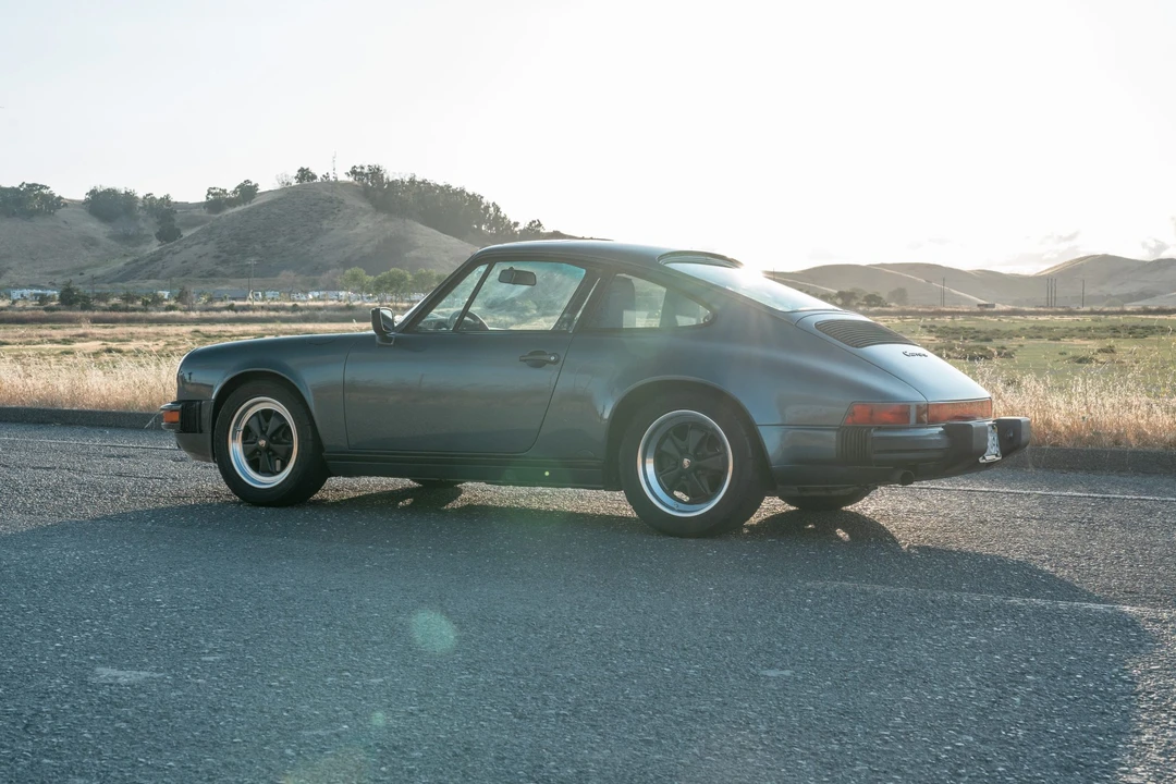1987 Porsche 911 Carrera 3.2 - Image 15 of 31