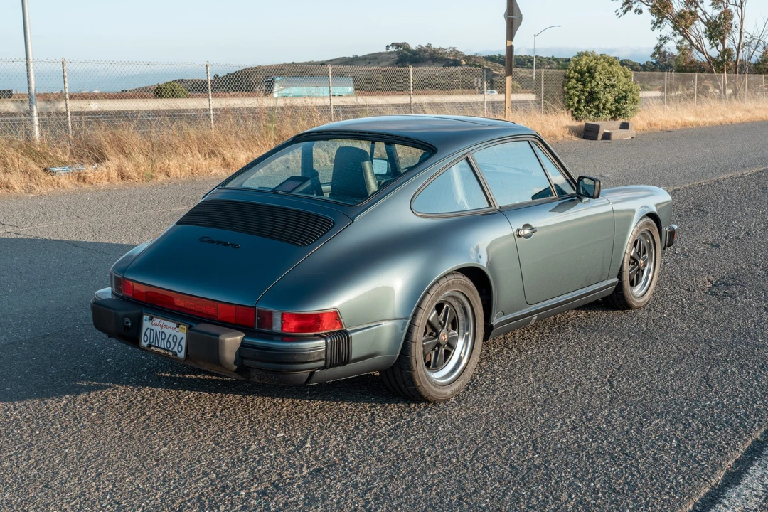 1987 Porsche 911 Carrera 3.2 - Image 6 of 31