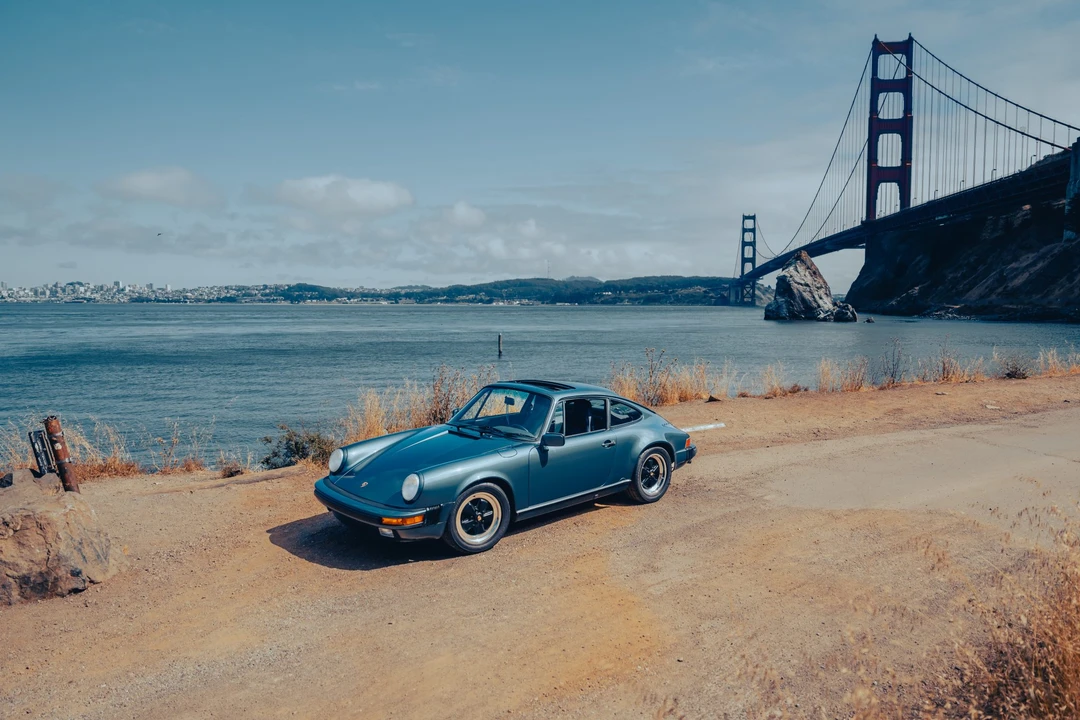 1987 Porsche 911 Carrera 3.2 - Image 2 of 31