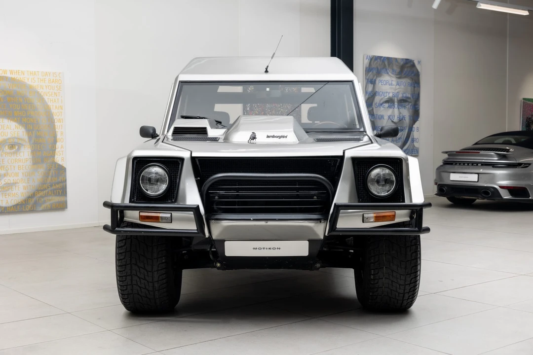 1986 Lamborghini LM002 - Image 26 of 31