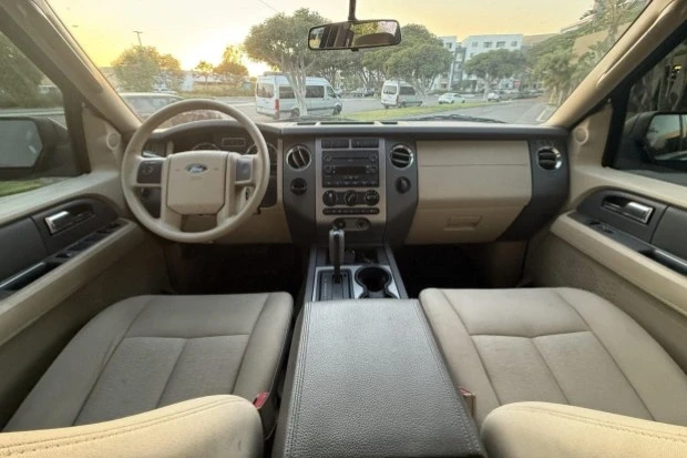 2007 Ford Expedition 3rd Gen - Image 6 of 8